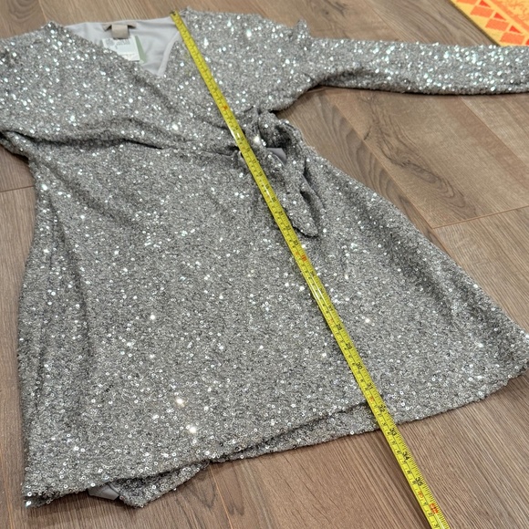 H&M silver sequins wrap dress, size M - Picture 14 of 16
